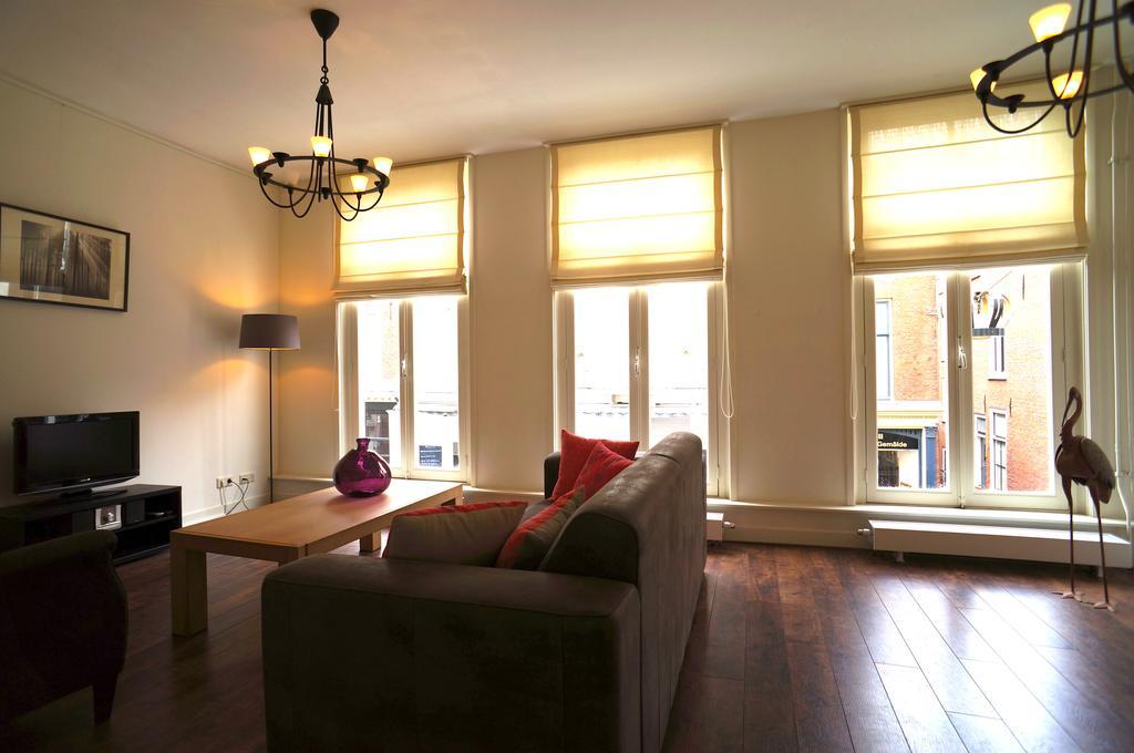 Stayci Serviced Apartments Noordeinde Den Haag Kamer foto