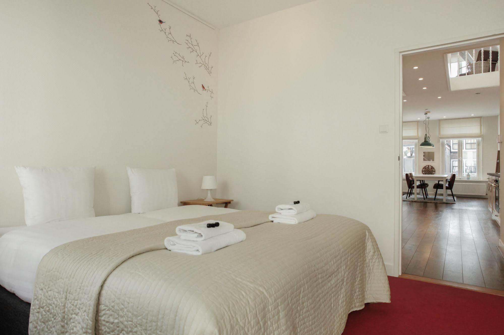 Stayci Serviced Apartments Noordeinde Den Haag Buitenkant foto