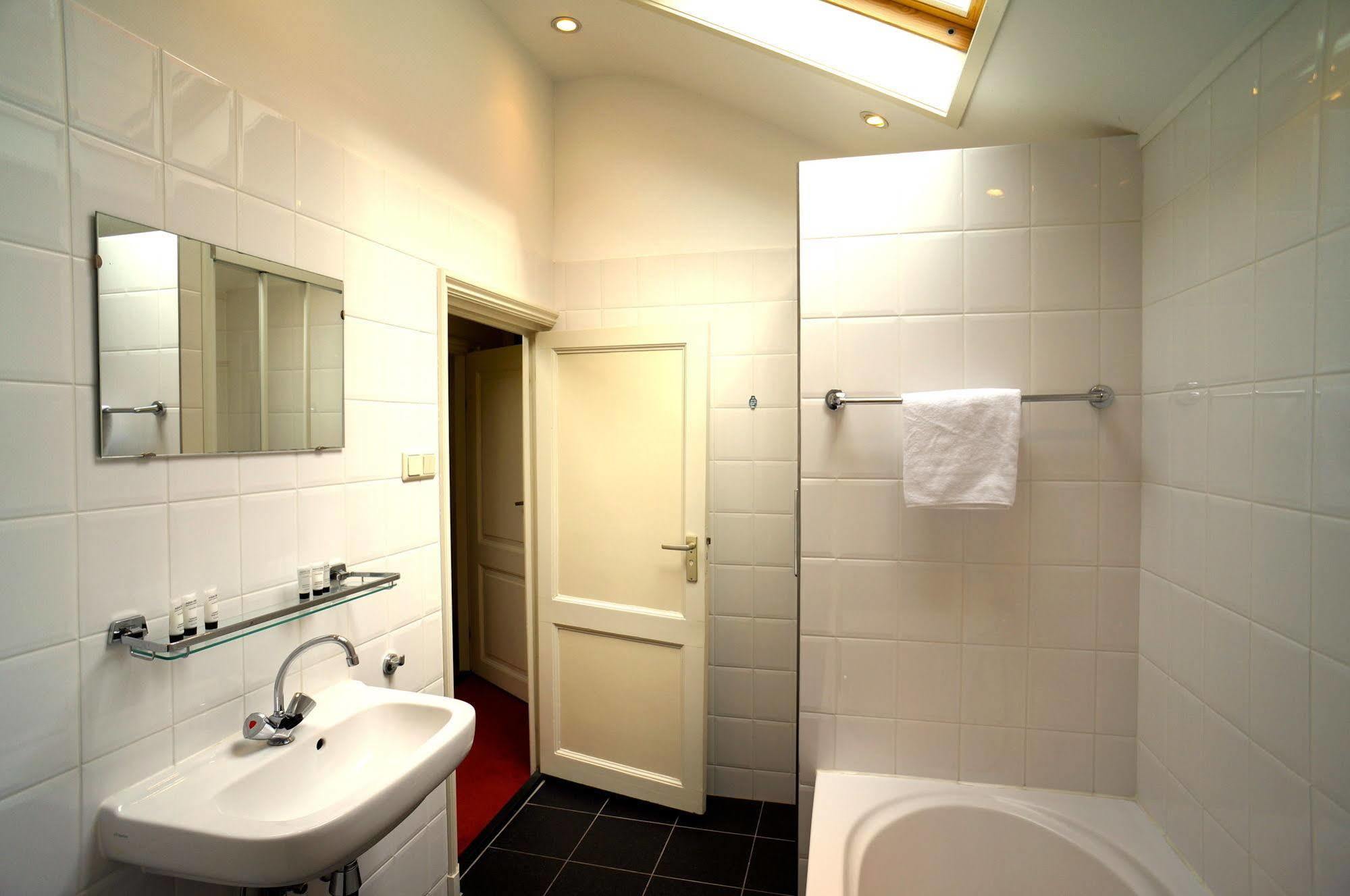Stayci Serviced Apartments Noordeinde Den Haag Buitenkant foto